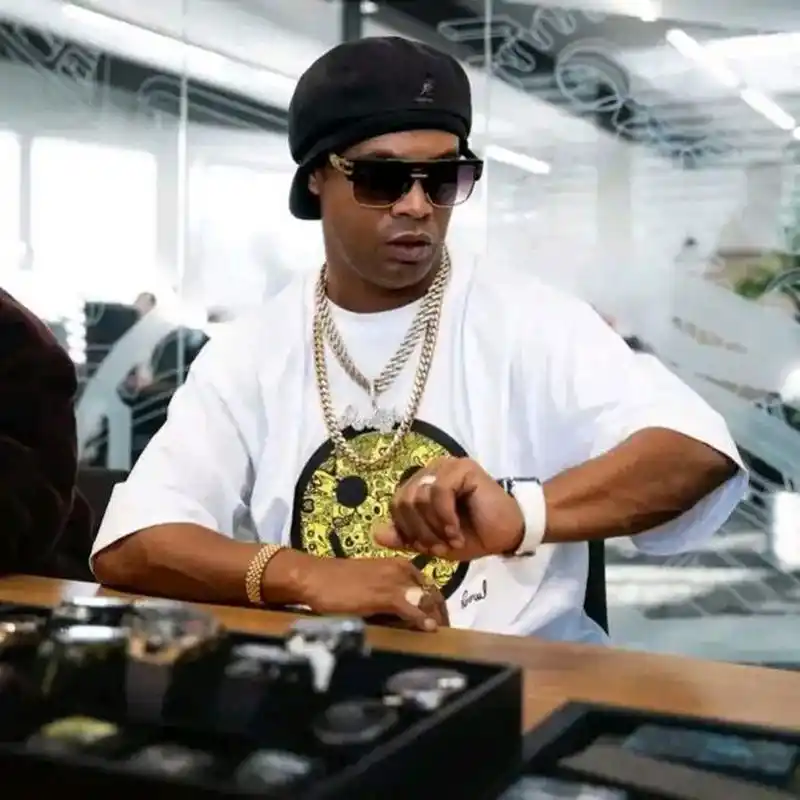 除了身体上 除了身体上